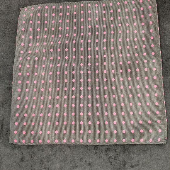 MEN'S FASHION  LAPEL FLOWER WITH HANDMADE STICK PIN WITH COORDINATING HANKY. - Picture 2 of 4